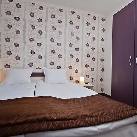 Grand Monastery Appartement