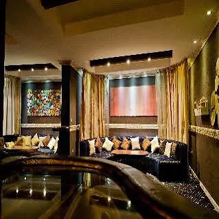 Grand Monastery Appartement